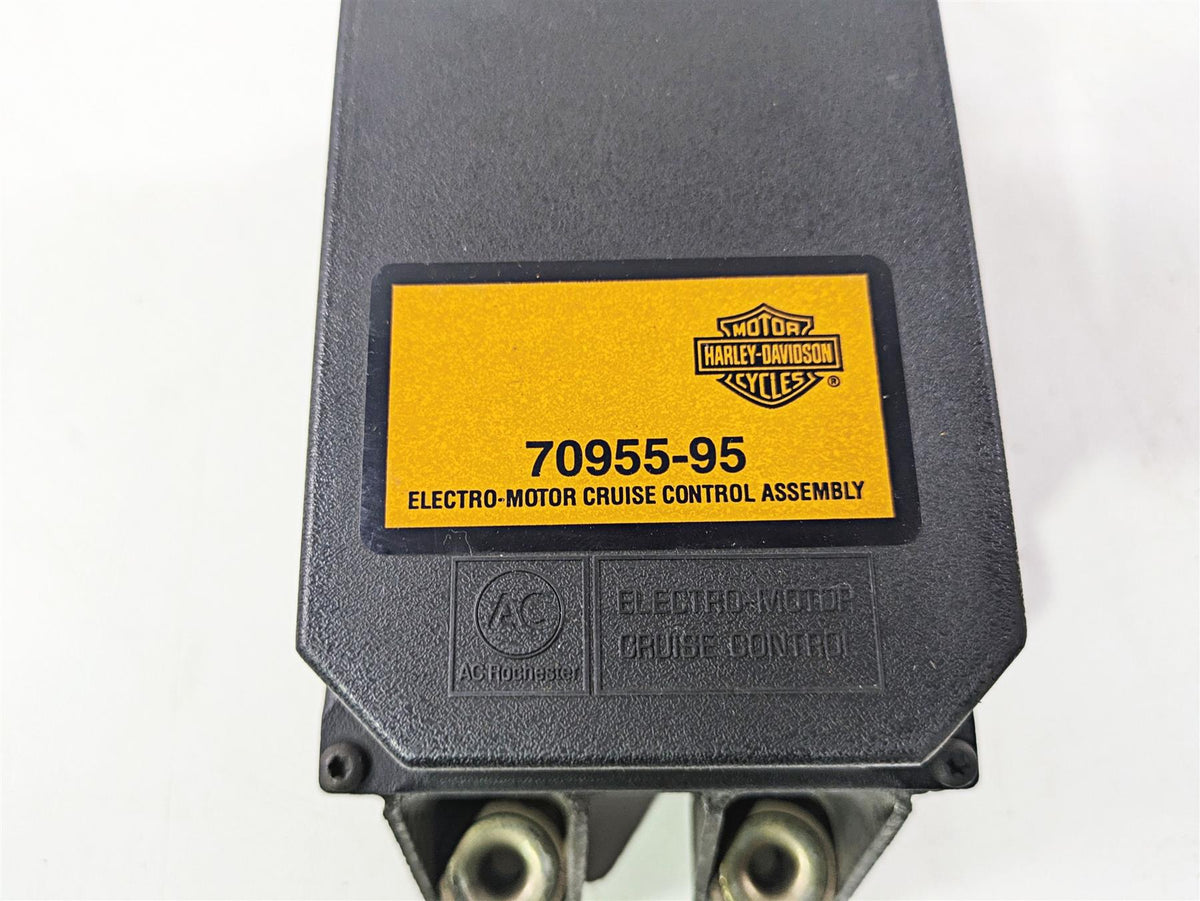 1996 Harley Touring FLHTCUI Electra Glide Cruise Control Module Ecu 70955-95 {{ shop.shopifyCountryName }} - Mototech271