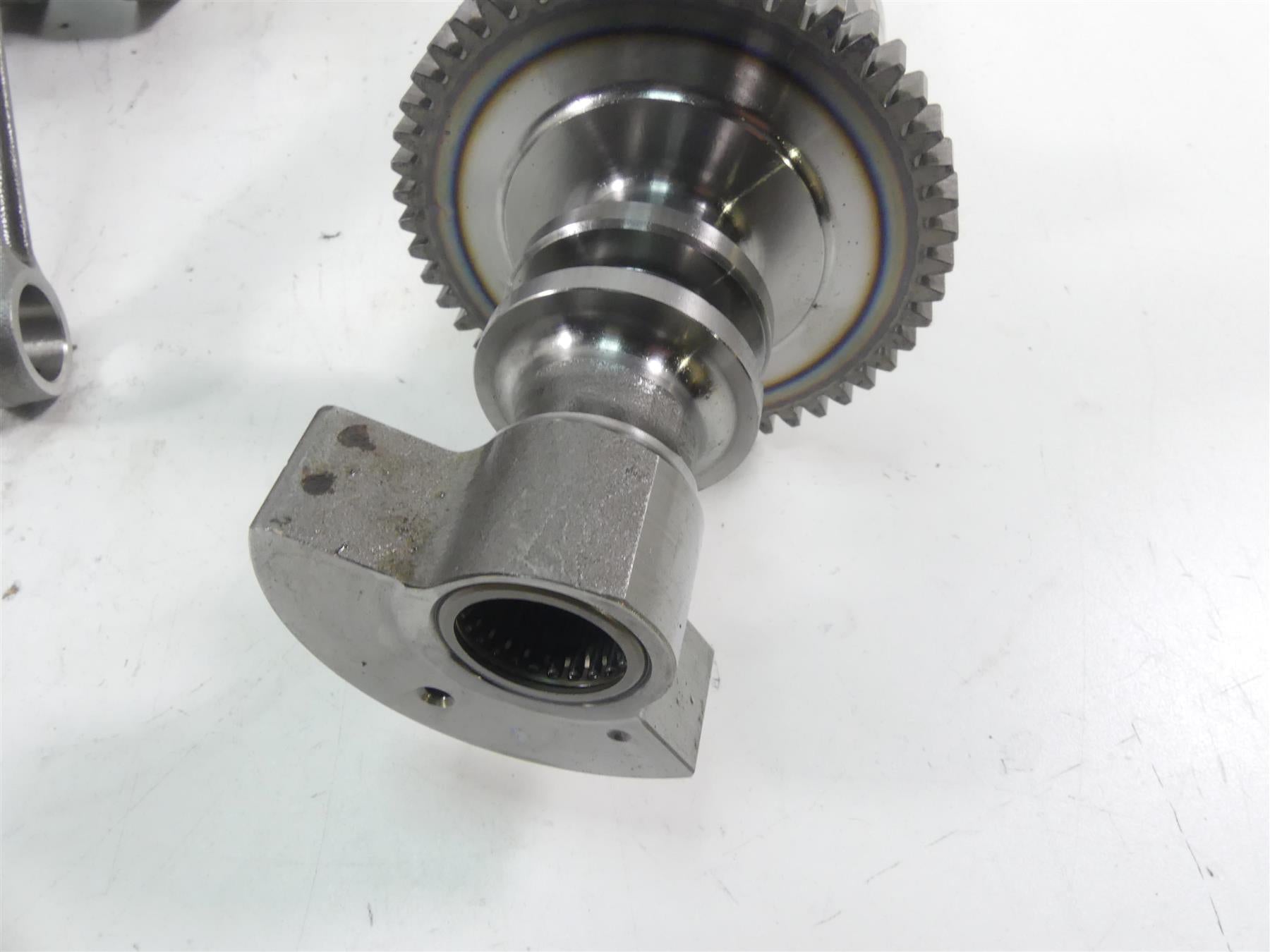 2017 Triumph Thruxton 1200 R Crankshaft Crank Balancer Piston Rods 4K T1100470 {{ shop.shopifyCountryName }} - Mototech271