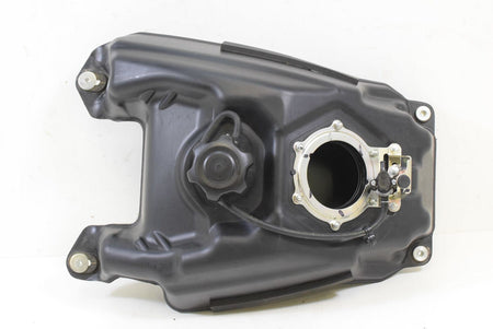 2018 Yamaha Kodiak 450 4WD Fuel Gas Petrol Tank Reservoir BB5-F4110-01-00 {{ shop.shopifyCountryName }} - Mototech271