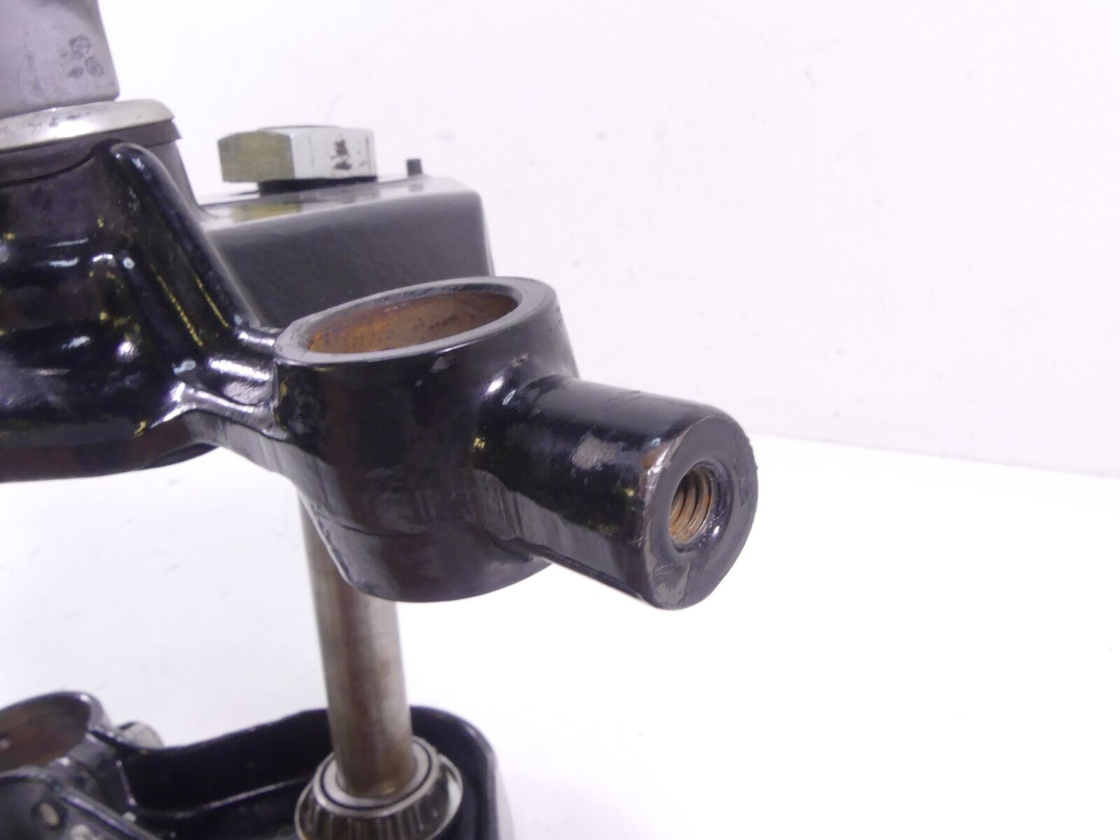 2000 Harley Touring FLHTCI Electra Glide Upper Lower Triple Tree Set 45446-87A {{ shop.shopifyCountryName }} - Mototech271