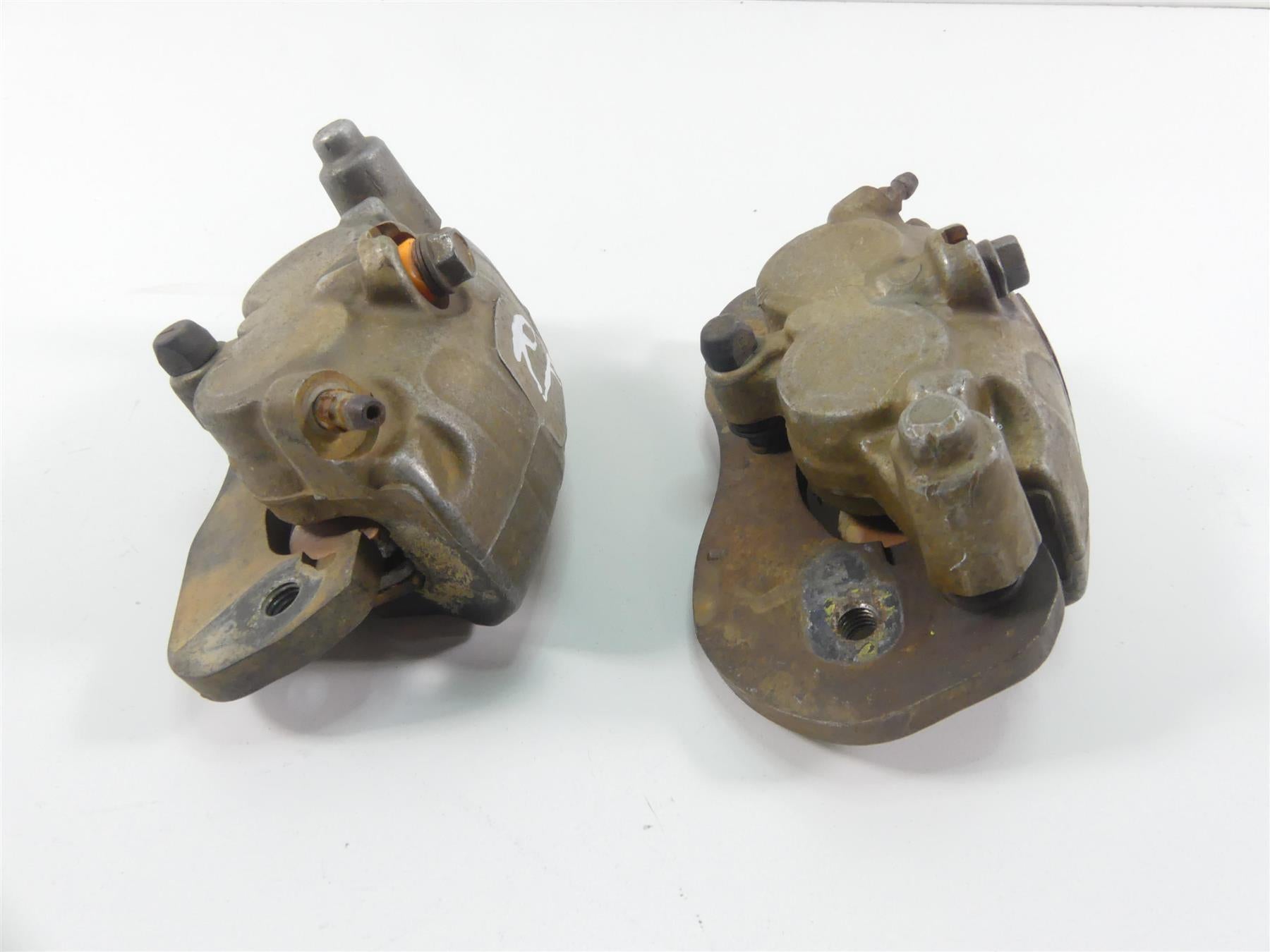 2020 Can Am Maverick X3 XMR Turbo RR Front Brake Caliper Set 705601887 705601888 {{ shop.shopifyCountryName }} - Mototech271