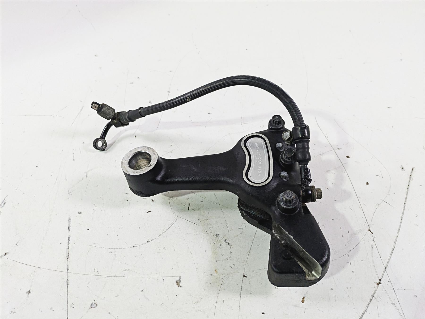 2007 Harley FXDWG Dyna Wide Glide Rear Brake Caliper + Line 44017-06 {{ shop.shopifyCountryName }} - Mototech271