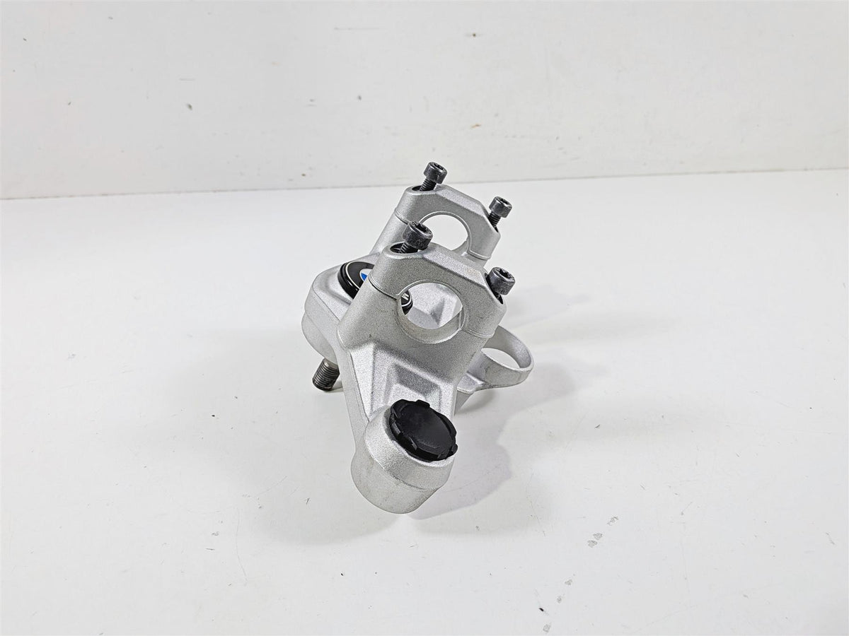 2016 BMW R1200 GS K50 Upper Triple Tree Steering Clamp 31428555849 {{ shop.shopifyCountryName }} - Mototech271