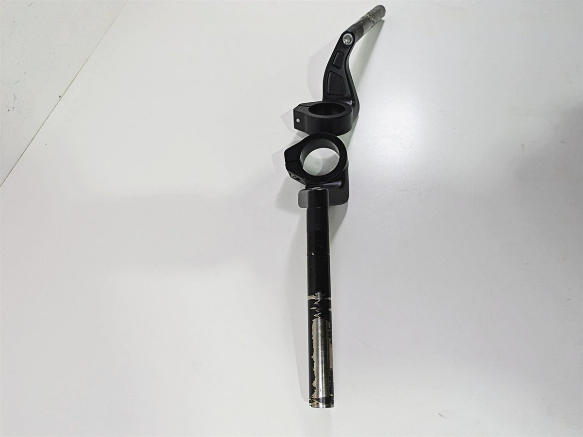 2019 Harley Softail FXDR 114 Clip On Left Right Handlebar Set 55900132 55900131 {{ shop.shopifyCountryName }} - Mototech271