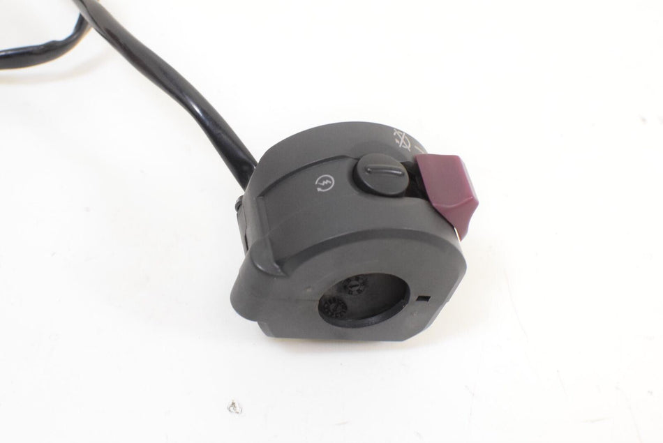 2015 Ducati Hypermotard 821 SP Right Hand Control Switch Kill Start 65010121E {{ shop.shopifyCountryName }} - Mototech271