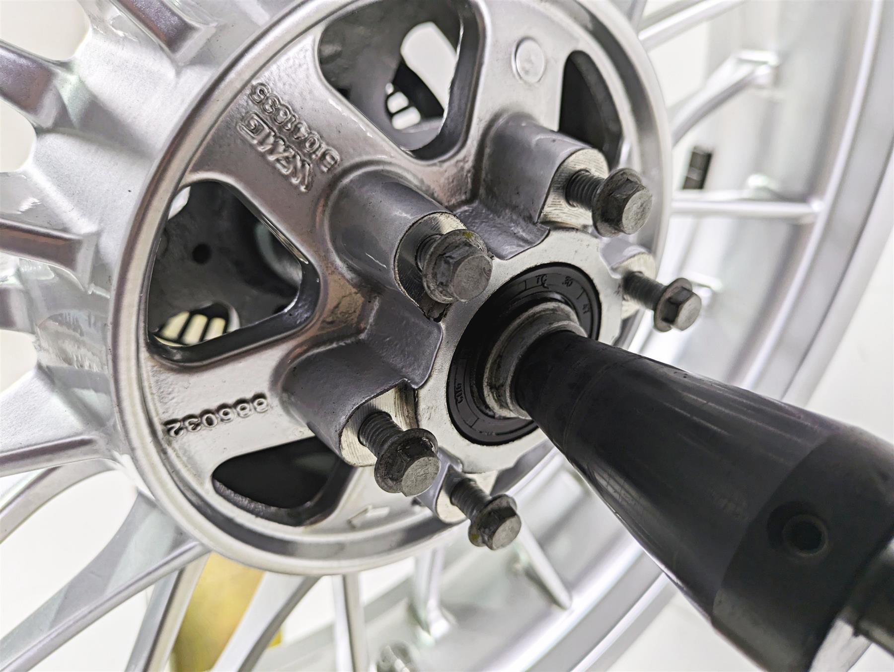 2014 Moto Guzzi California 1400 Touring Straight Front Wheel Rim 18x3.5 887362 {{ shop.shopifyCountryName }} - Mototech271