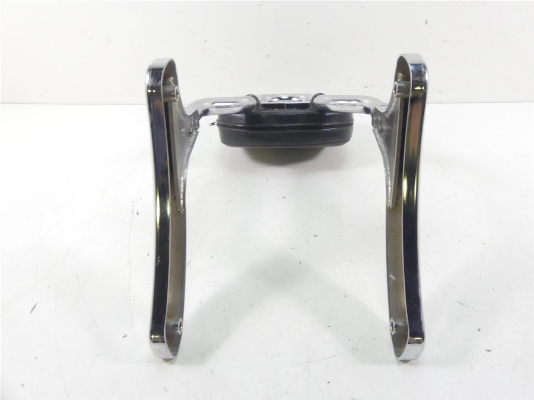 2001 Yamaha XV1600 Road Star Oem Fixed Mount Sissy Bar Tall STR-5GA41-30-02 {{ shop.shopifyCountryName }} - Mototech271