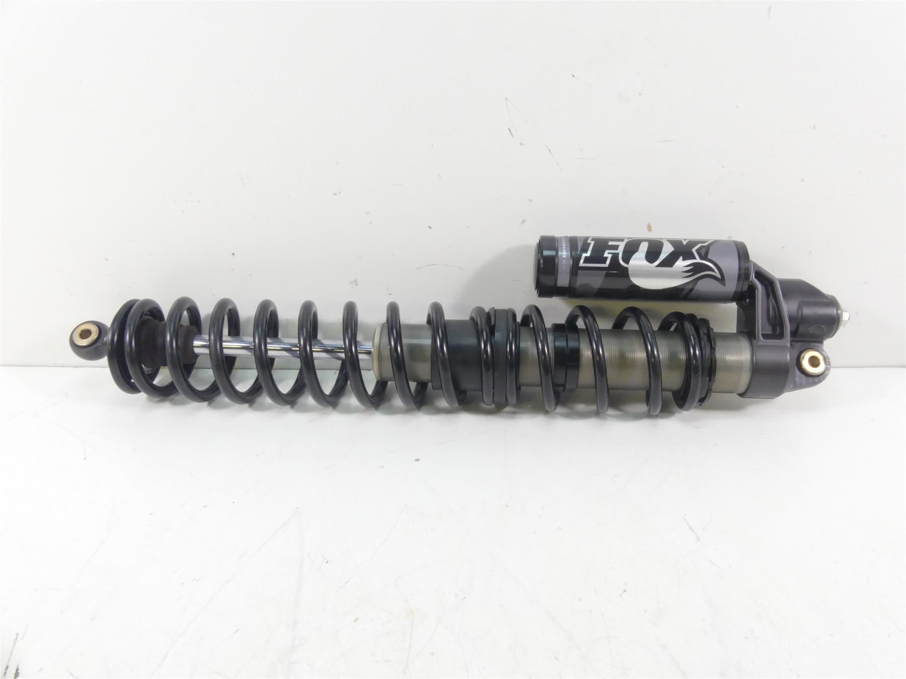 2017 Can Am Maverick X3 XDS Turbo R Left Front Fox Shock Damper - Read 706202095 {{ shop.shopifyCountryName }} - Mototech271