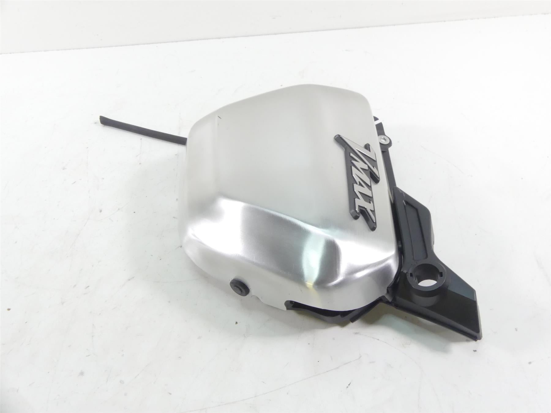 2013 Yamaha VMX17 V-Max 1700 Left Side Cover Fairing & Holder 2S3-21731-10-00 {{ shop.shopifyCountryName }} - Mototech271