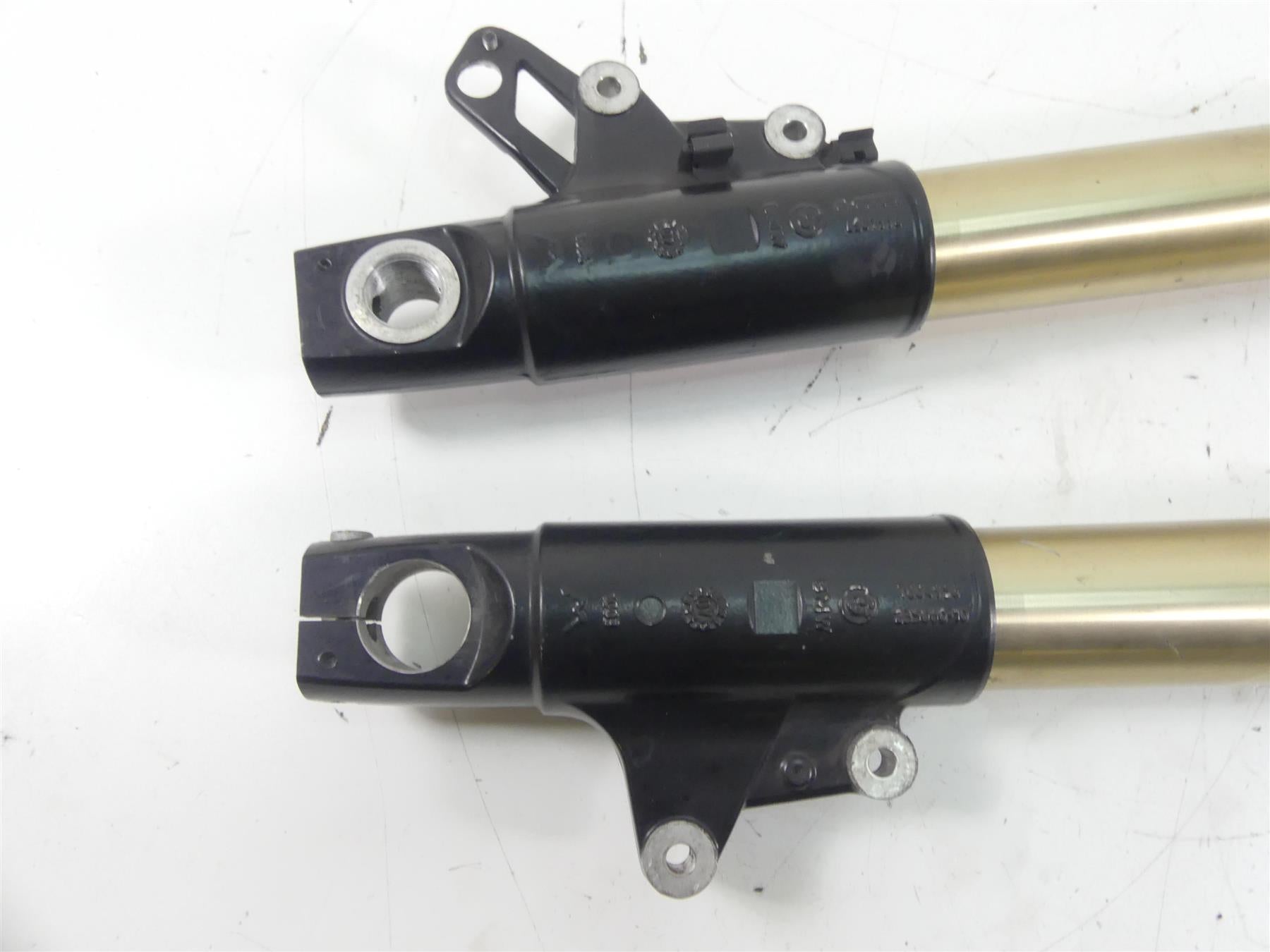 2008 BMW R1200GS K25 Straight Front Fork Leg Set 31427707623 31427707624 {{ shop.shopifyCountryName }} - Mototech271