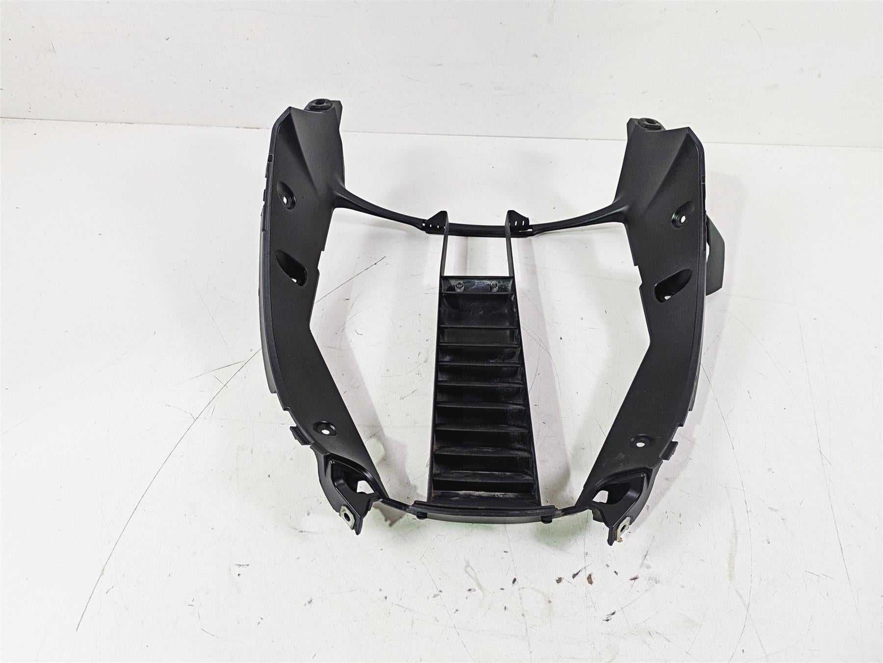 2015 BMW K1600 GT K48 Radiator Center Cover Shroud Plastic 17117726602 {{ shop.shopifyCountryName }} - Mototech271