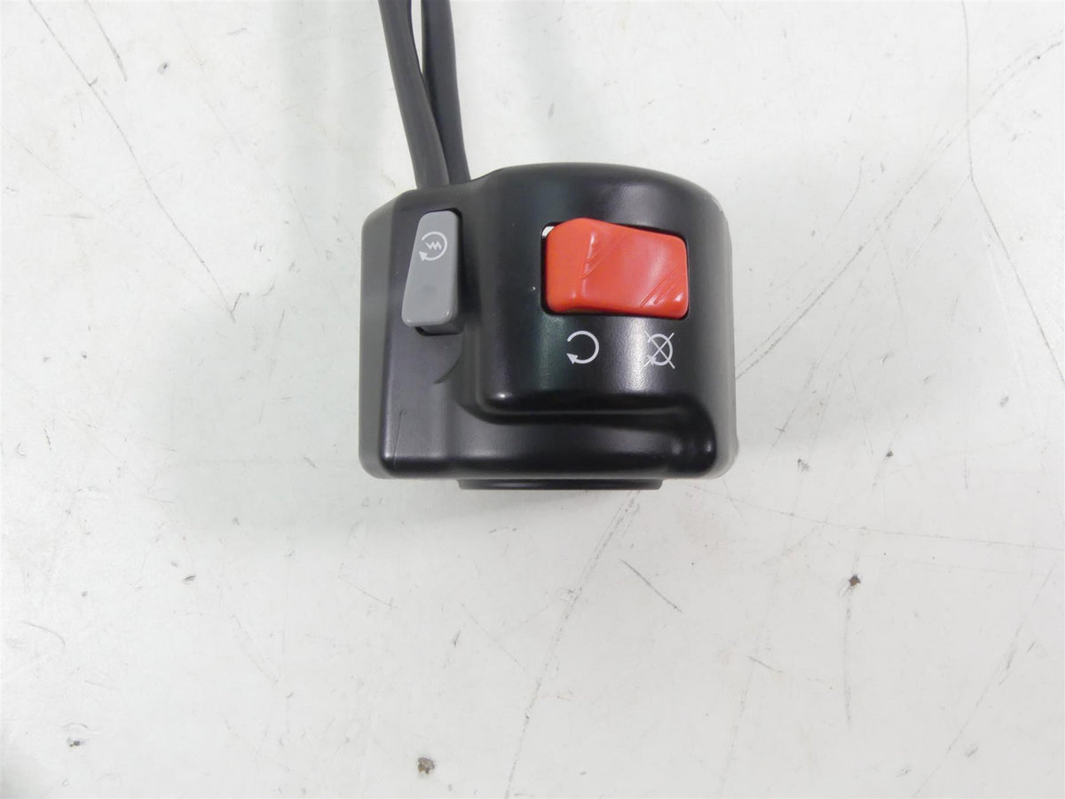 2015 KTM 1190 Adventure R Right Hand Start Stop Control Switch 76011073100 {{ shop.shopifyCountryName }} - Mototech271