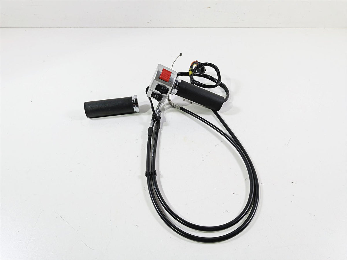 2005 Suzuki VZ800 M50 Boulevard Right Hand Control Switch -Read 37200-39G50 {{ shop.shopifyCountryName }} - Mototech271