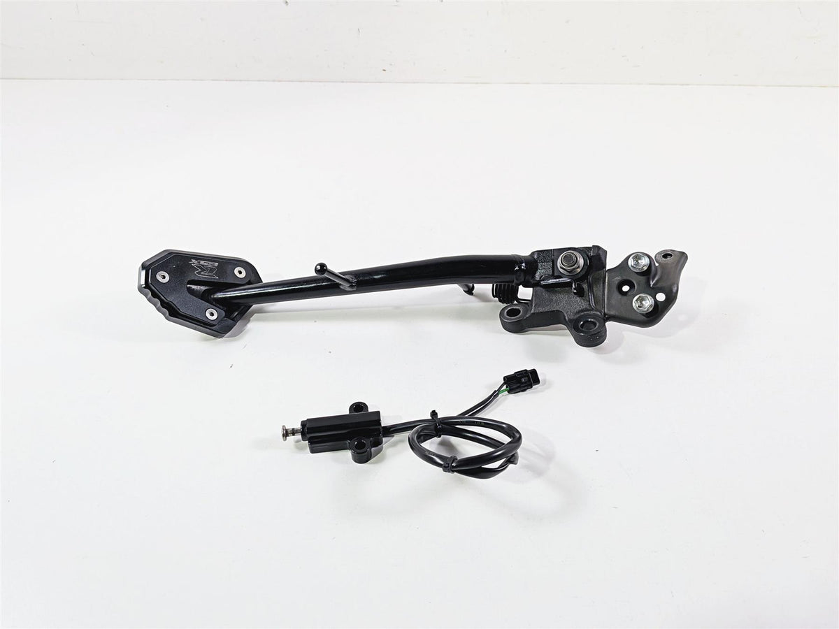 2024 Suzuki GSXR600 Side Kick Stand Kickstand & Safety Switch 42310-14J00 {{ shop.shopifyCountryName }} - Mototech271