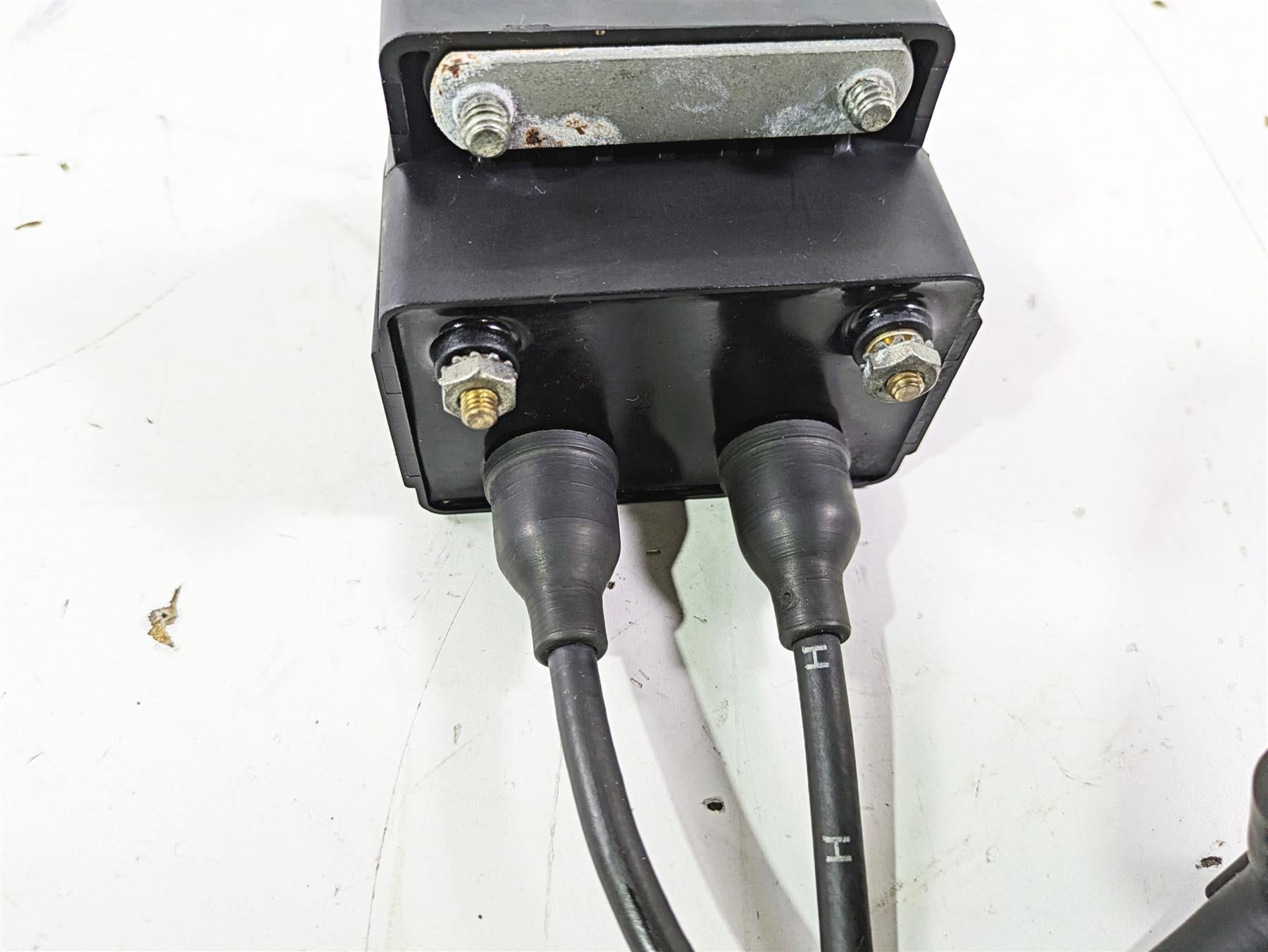 1992 Harley FLSTC Softail Heritage Ignition Coil Wires Plug Set 31614-83A {{ shop.shopifyCountryName }} - Mototech271