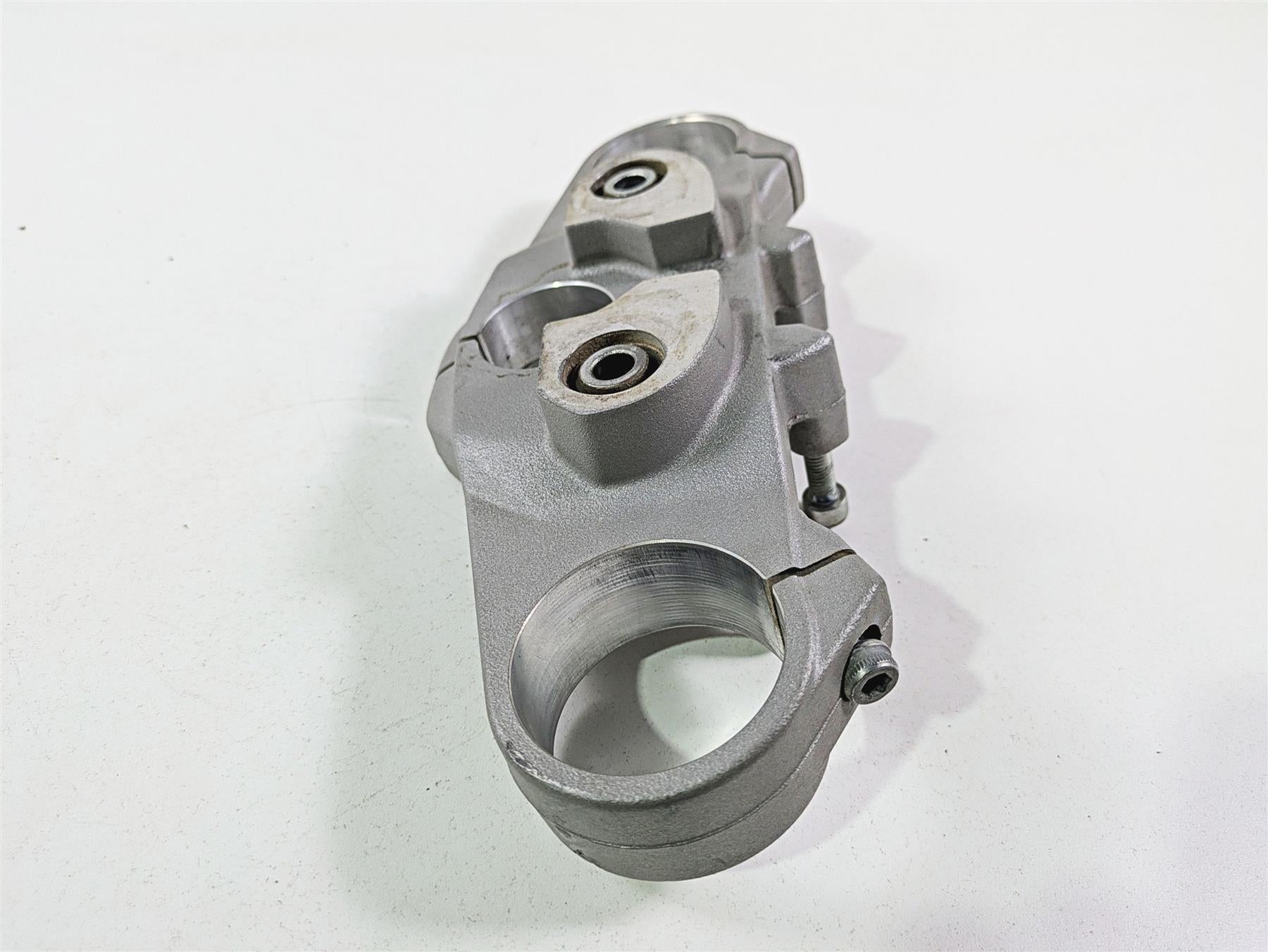 2018 Ducati Scrambler Desert Sled 800 Upper Triple Tree Clamp 34111182AA {{ shop.shopifyCountryName }} - Mototech271