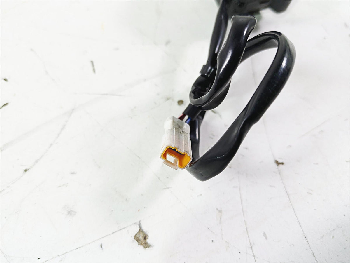 2015 Ducati Panigale 1299 S Right Hand Start Kill Control Switch 65010094I {{ shop.shopifyCountryName }} - Mototech271