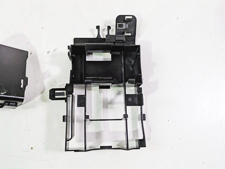 2010 Harley VRSCF Muscle Rod All Electric Plastic Holder In Set 70393-07 {{ shop.shopifyCountryName }} - Mototech271