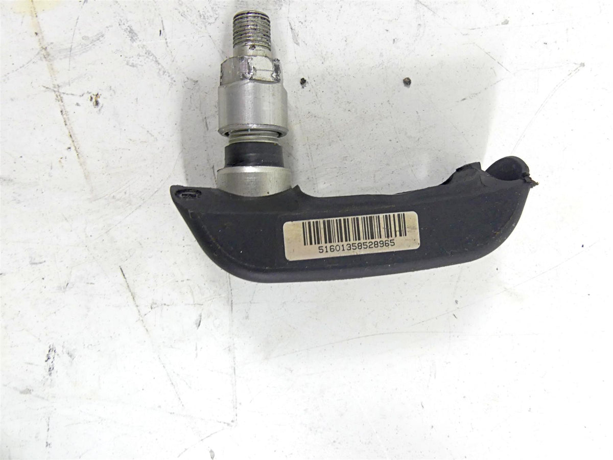 2016 BMW R1200GS Adv K51 Rdc Tire Pressure Module & Tire Sensors 65758546222 {{ shop.shopifyCountryName }} - Mototech271