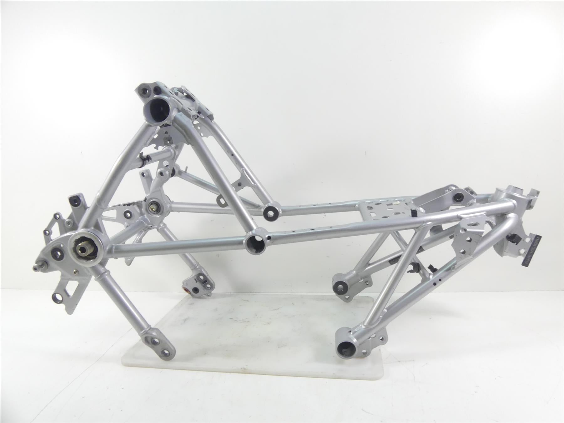 2017 BMW R1200RT K52 Straight Main Frame Chassis Slvg TL 46518550716  46518387840 | Mototech271