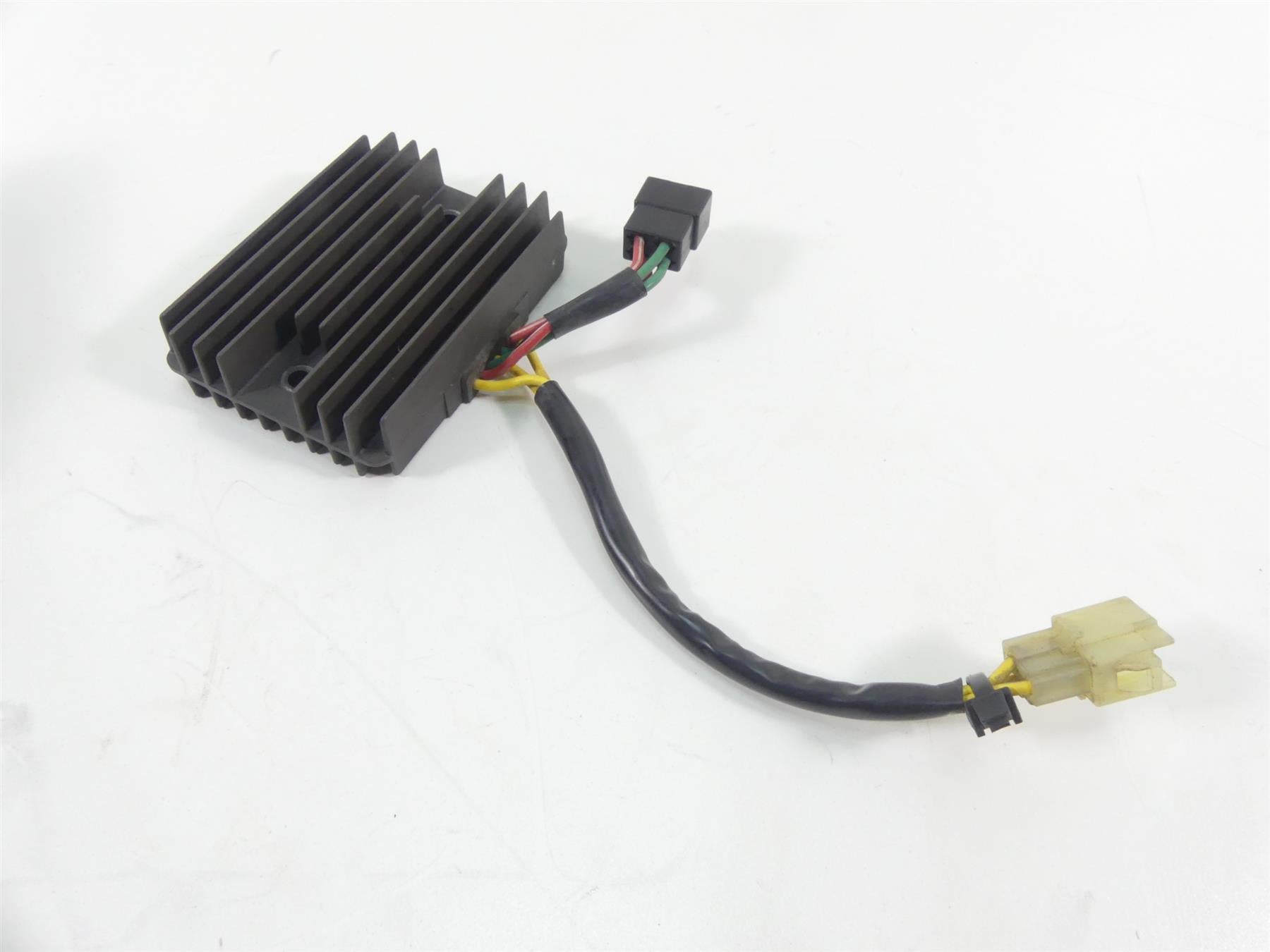 2005 Ducati Multistrada 1000S Rectifier Voltage Regulator 54040101A SH579EA {{ shop.shopifyCountryName }} - Mototech271