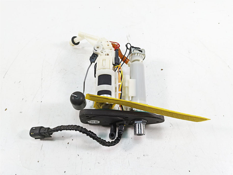 2020 Harley Softail FXBB Street Bob Fuel Gas Petrol Pump - Tested 61200043 {{ shop.shopifyCountryName }} - Mototech271