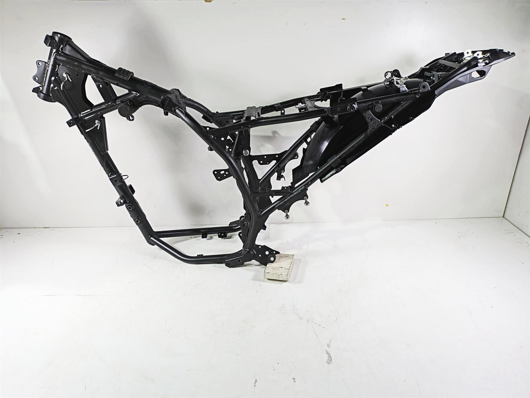 2023 Kawasaki KLR KL 650 Adventure Straight Main Frame Chassis With Texas Salvage Title 32160-1906-18R {{ shop.shopifyCountryName }} - Mototech271