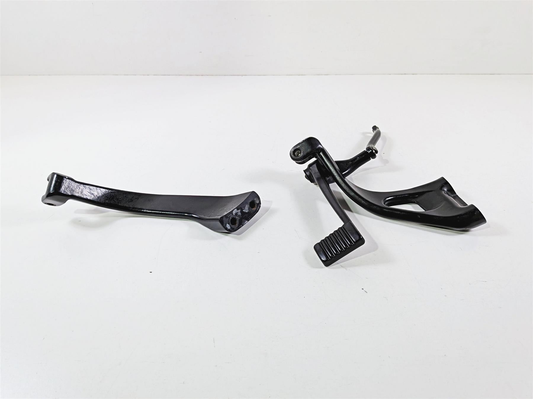 2022 Harley Softail FXLRST Low Rider Front Floorboard Mount Set 50500603 {{ shop.shopifyCountryName }} - Mototech271