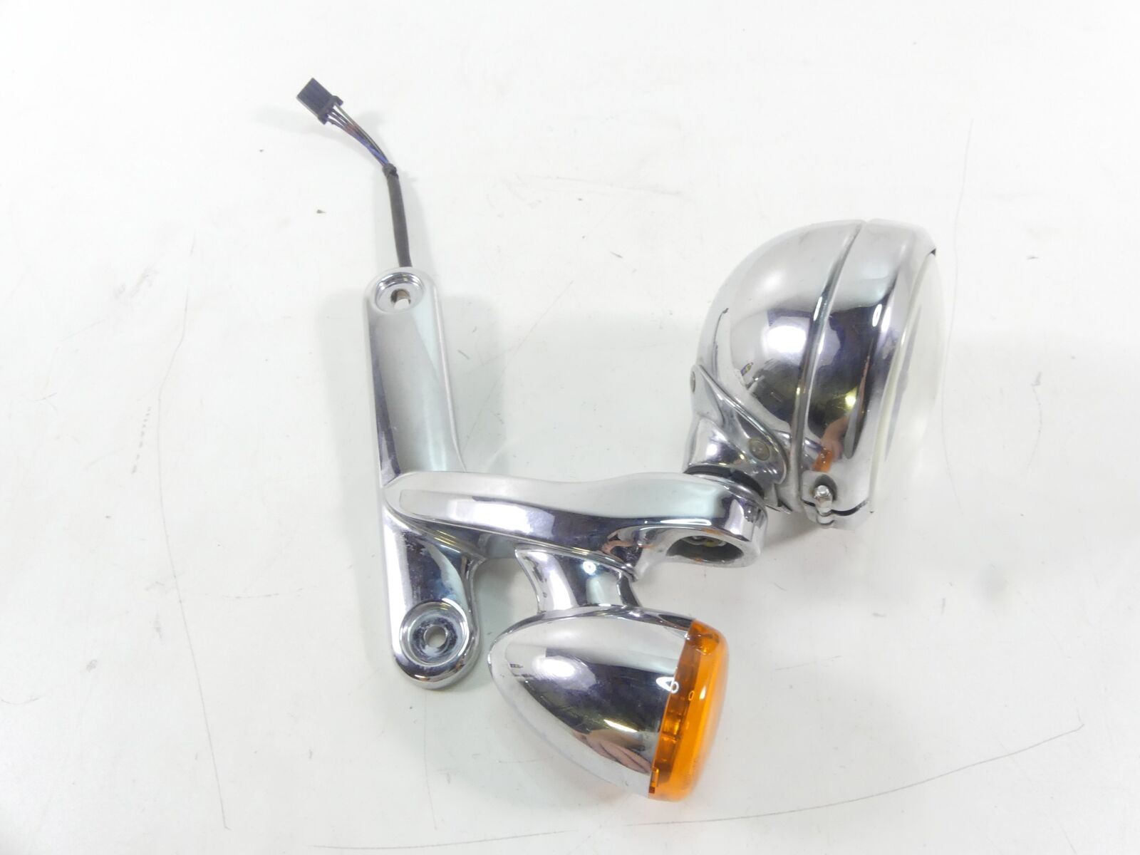 2006 Harley Touring FLHTCU SE CVO Right Front Spot Light Blinker - Read 69574-06