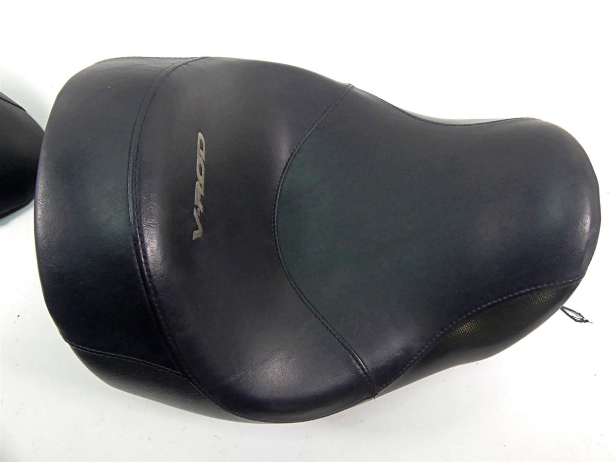 2005 Harley VRSCSE CVO V-Rod Front Rear Seat Saddle Set 51595-05 51594-05 {{ shop.shopifyCountryName }} - Mototech271