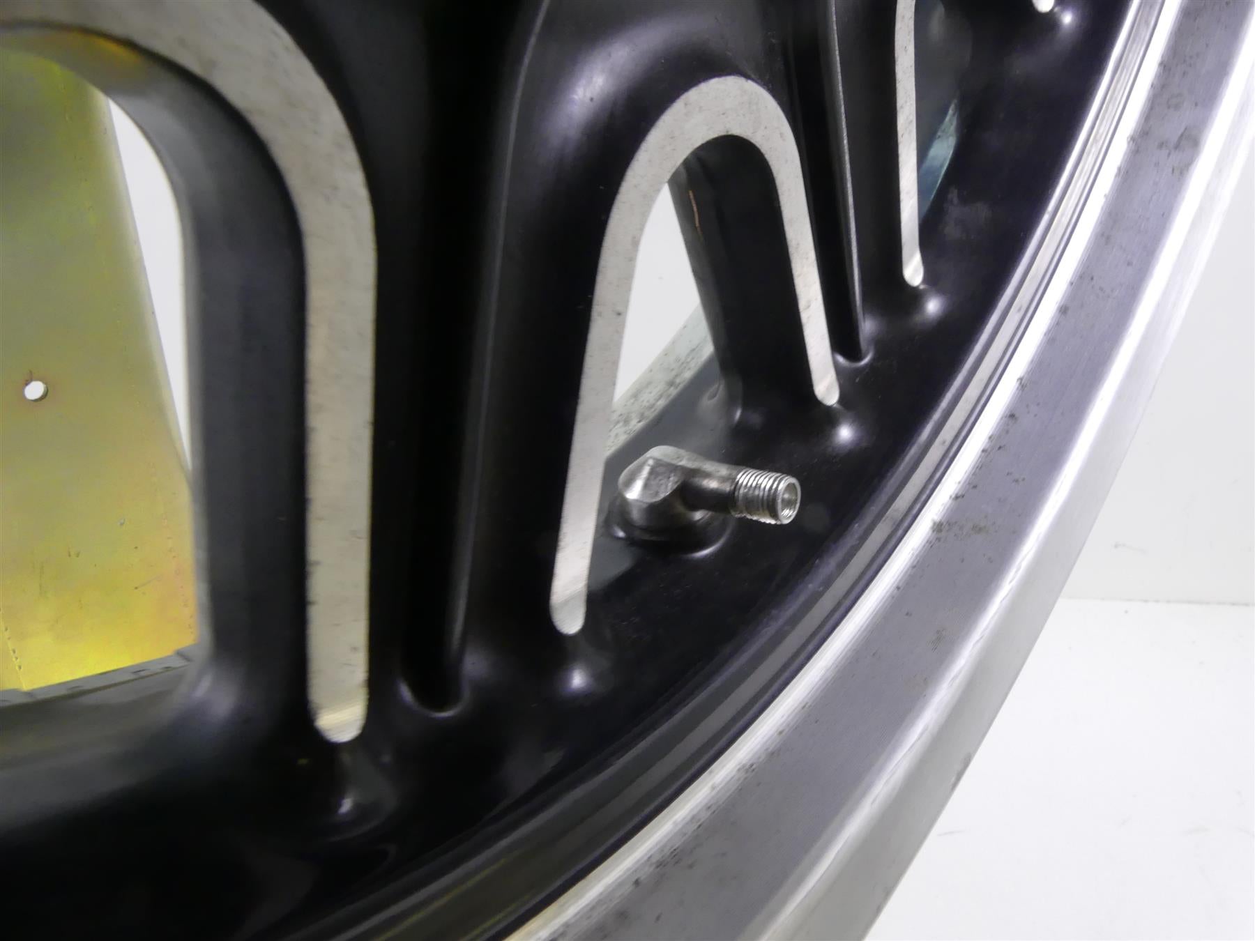 2016 Indian Chieftain Dark Horse Straight Front Cast Wheel Rim 16x3.5 1522505 {{ shop.shopifyCountryName }} - Mototech271
