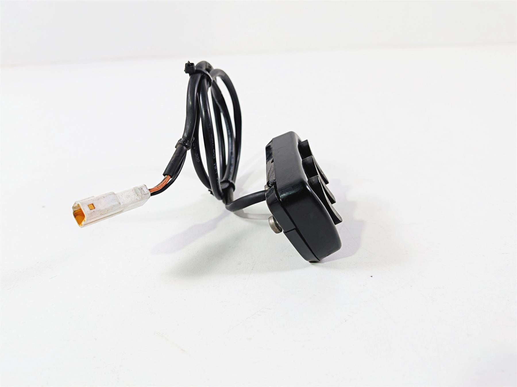 2013 Victory Vision Tour Left Hand Audio Control Volume Switch -READ 4013050 {{ shop.shopifyCountryName }} - Mototech271