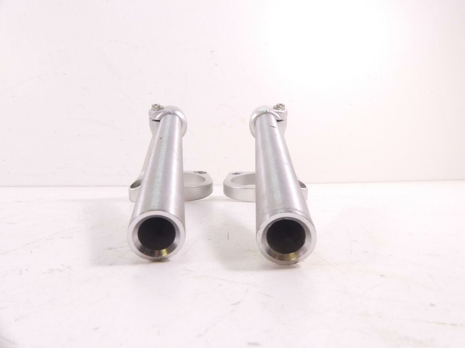 2019 Ducati Supersport 939 S Handlebar Clip On Handle Bar Set 36015581 36015571 {{ shop.shopifyCountryName }} - Mototech271