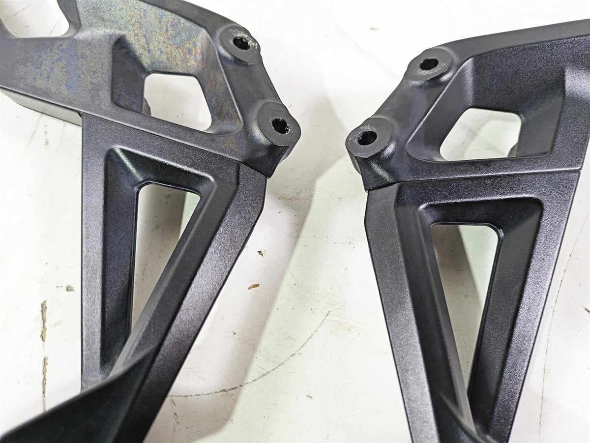 2022 KTM 1290 Super Adventure S Rear Passenger Footpeg Set 61912020090C1 {{ shop.shopifyCountryName }} - Mototech271
