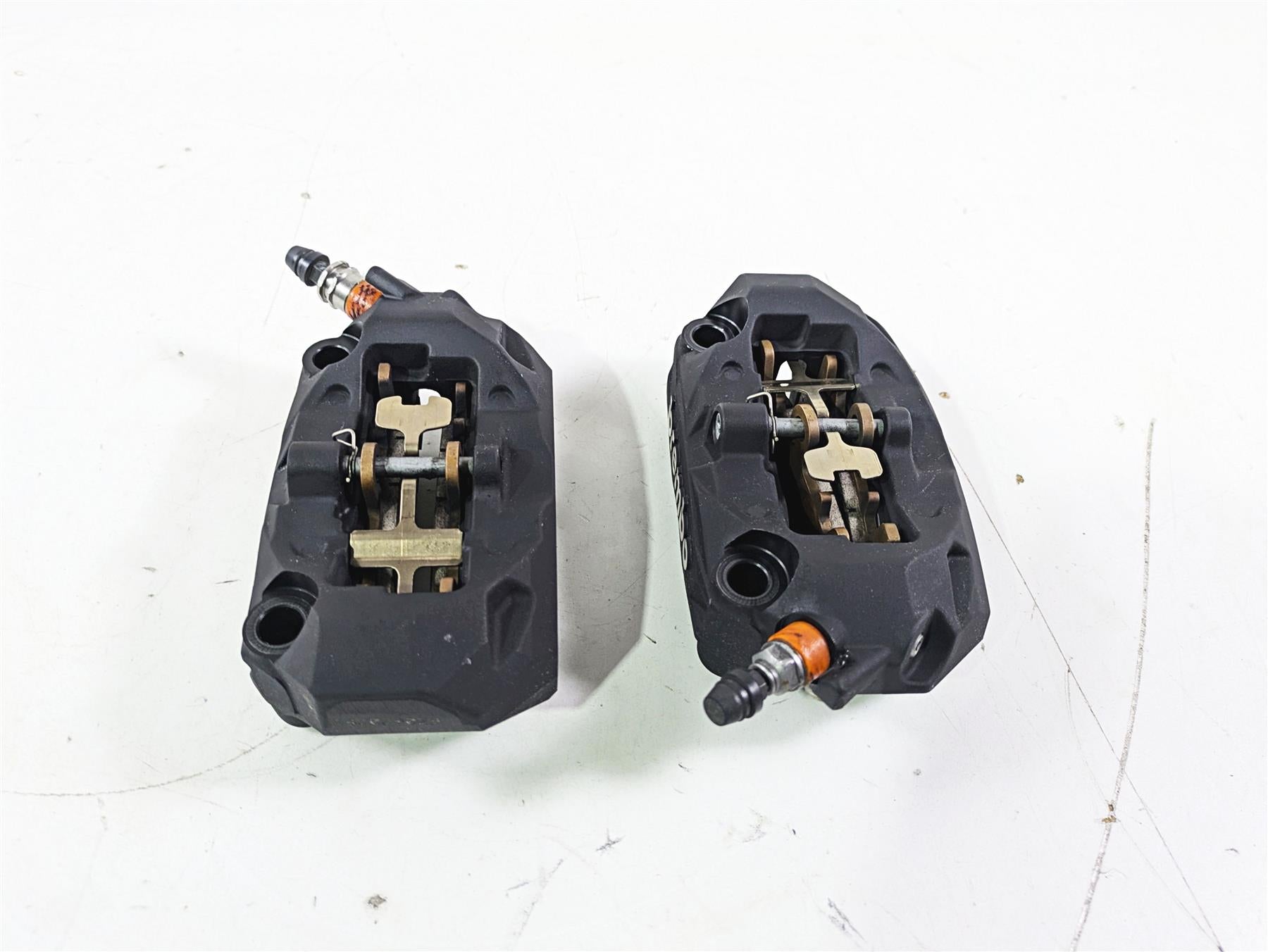 2015 BMW R nineT K21 Brembo Front Brake Caliper Set 100mm - 591 Mi 34118535161 {{ shop.shopifyCountryName }} - Mototech271