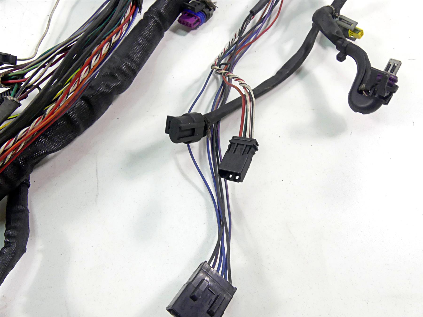 2011 Harley Softail FXS Blackline Wiring Harness Loom No Abs -For Parts 71046-11 {{ shop.shopifyCountryName }} - Mototech271