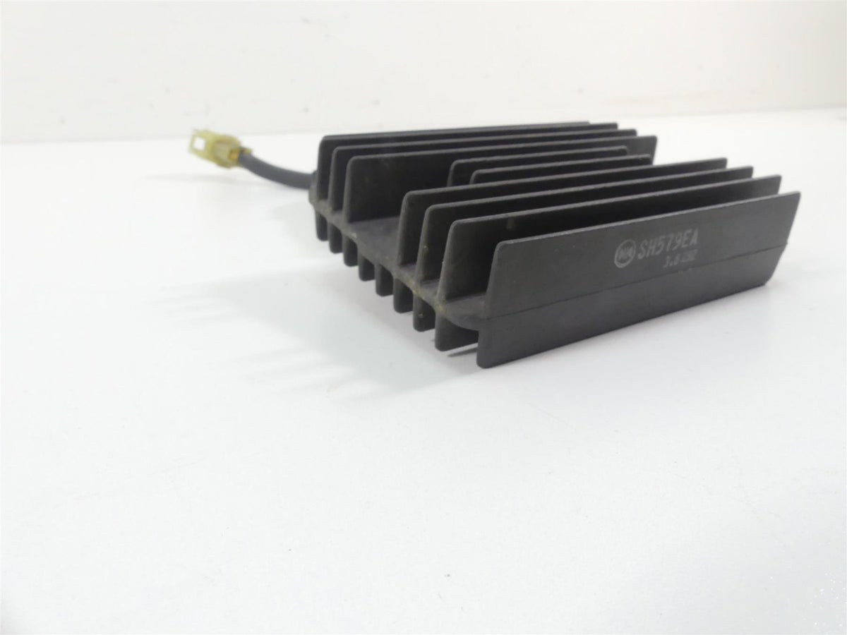 2004 Ducati 999 SBK Rectifier Voltage Regulator 54040191A SH579EA {{ shop.shopifyCountryName }} - Mototech271
