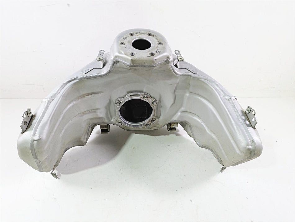 2015 BMW R1200 GS Adv K51 Fuel Gas Tank Aluminum Metallic Matt 16118537710 {{ shop.shopifyCountryName }} - Mototech271