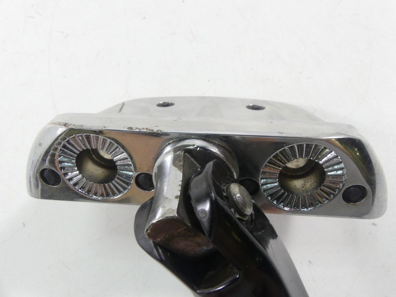 2015 Harley VRSCF Muscle V-Rod Left Front Footboard Peg & Shifter - Read 33135-0 {{ shop.shopifyCountryName }} - Mototech271