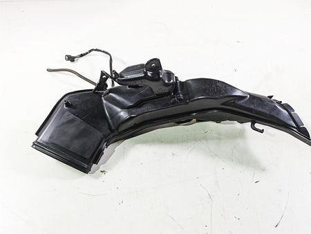 2008 Honda CBR1000RR SC59 Right Upper Air Intake Duct - Read 64330-MFL-672 {{ shop.shopifyCountryName }} - Mototech271