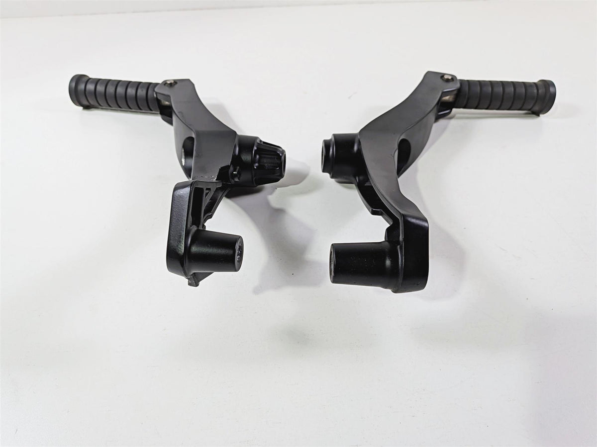 2016 Victory Cross Country Rear Passenger Footpeg Set 5136384 5136385 {{ shop.shopifyCountryName }} - Mototech271