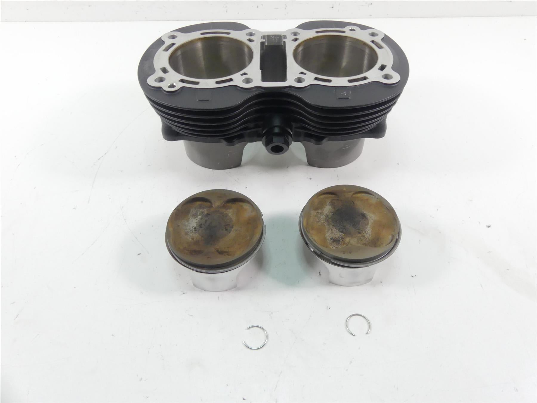 2017 Triumph Thruxton 1200R Cylinder Jug Piston Set 3K T1167220 T1127030 | Mototech271