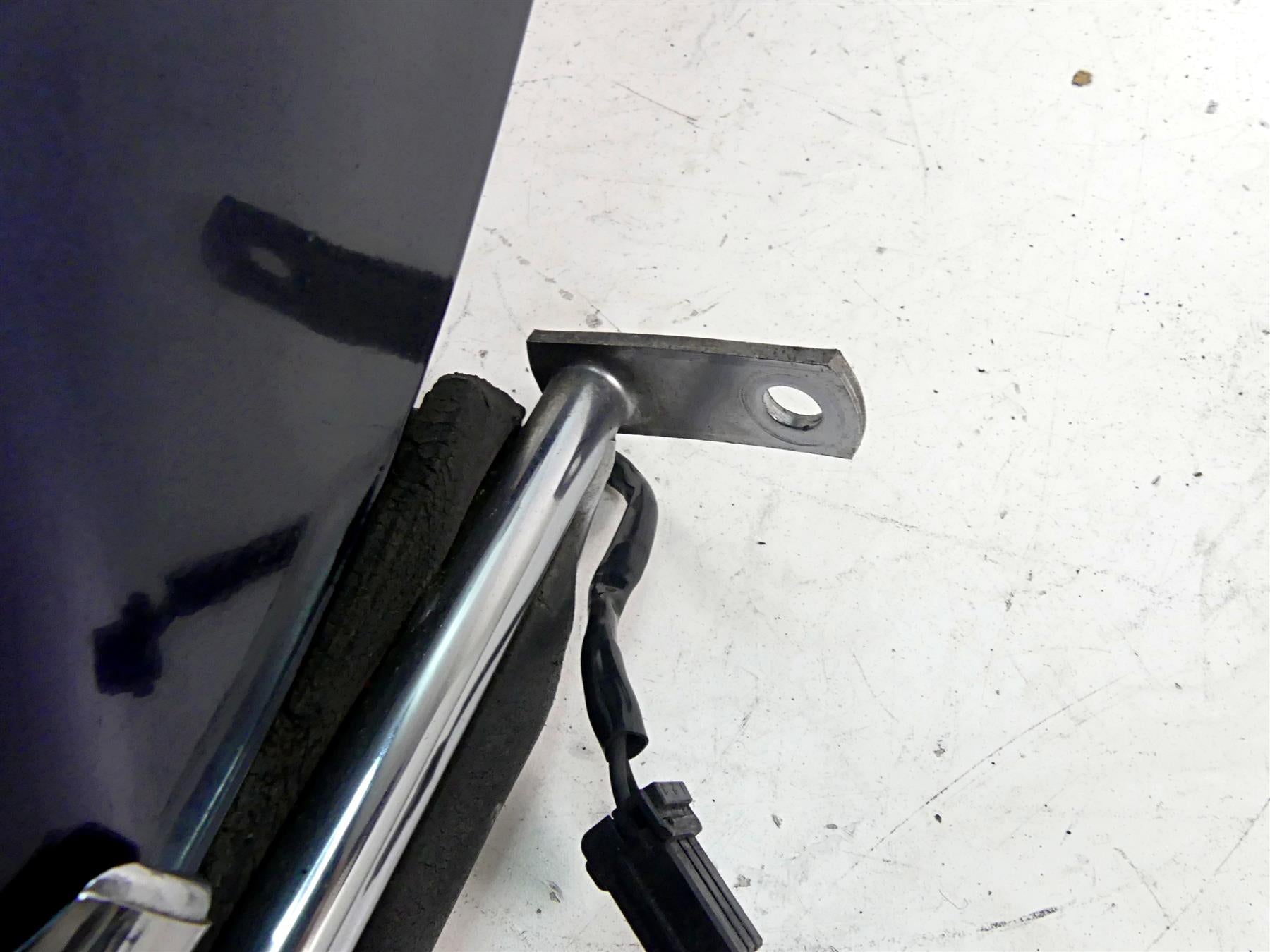 2002 Harley Touring FLHTC Electra Glide Rear Fender & Bumper 59579-01B {{ shop.shopifyCountryName }} - Mototech271
