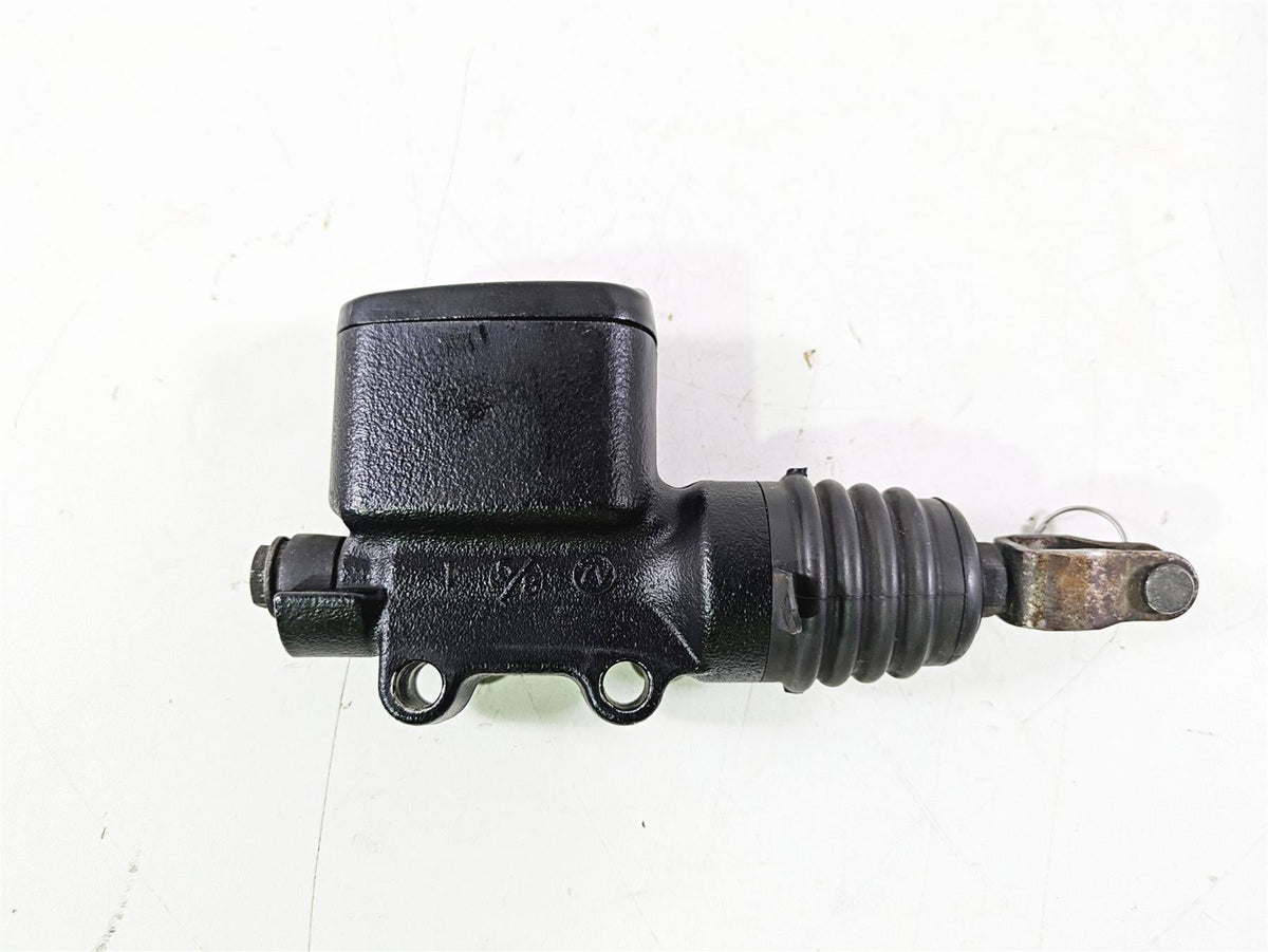 2018 Harley Softail FXFBS Fat Bob Rear Brake Master Cylinder 5/8" 41700460 {{ shop.shopifyCountryName }} - Mototech271