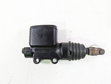 2018 Harley Softail FXFBS Fat Bob Rear Brake Master Cylinder 5/8" 41700460 {{ shop.shopifyCountryName }} - Mototech271