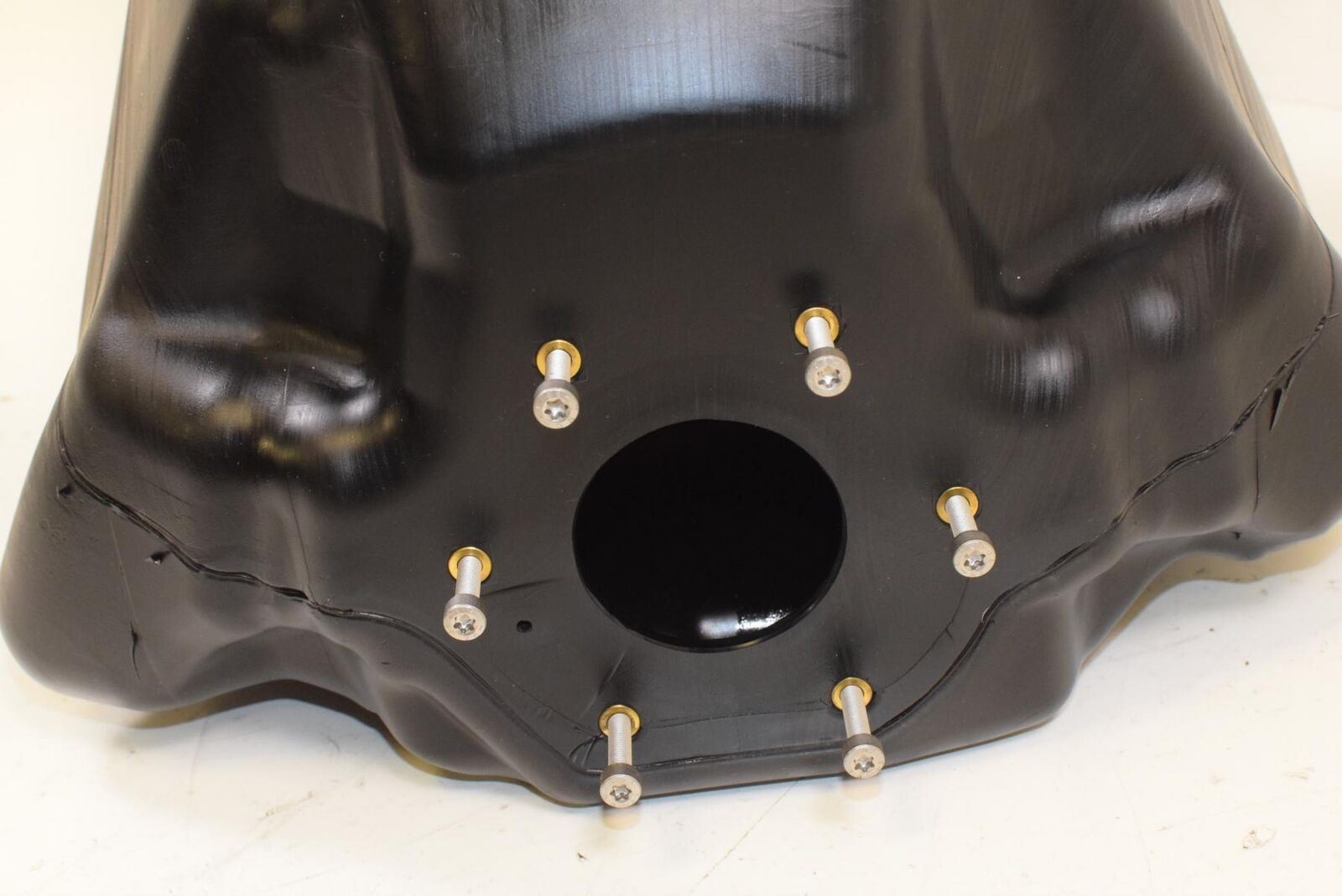 2016 BMW R1200R R1200 R K53 Fuel Gas Petrol Tank 16118533760 {{ shop.shopifyCountryName }} - Mototech271