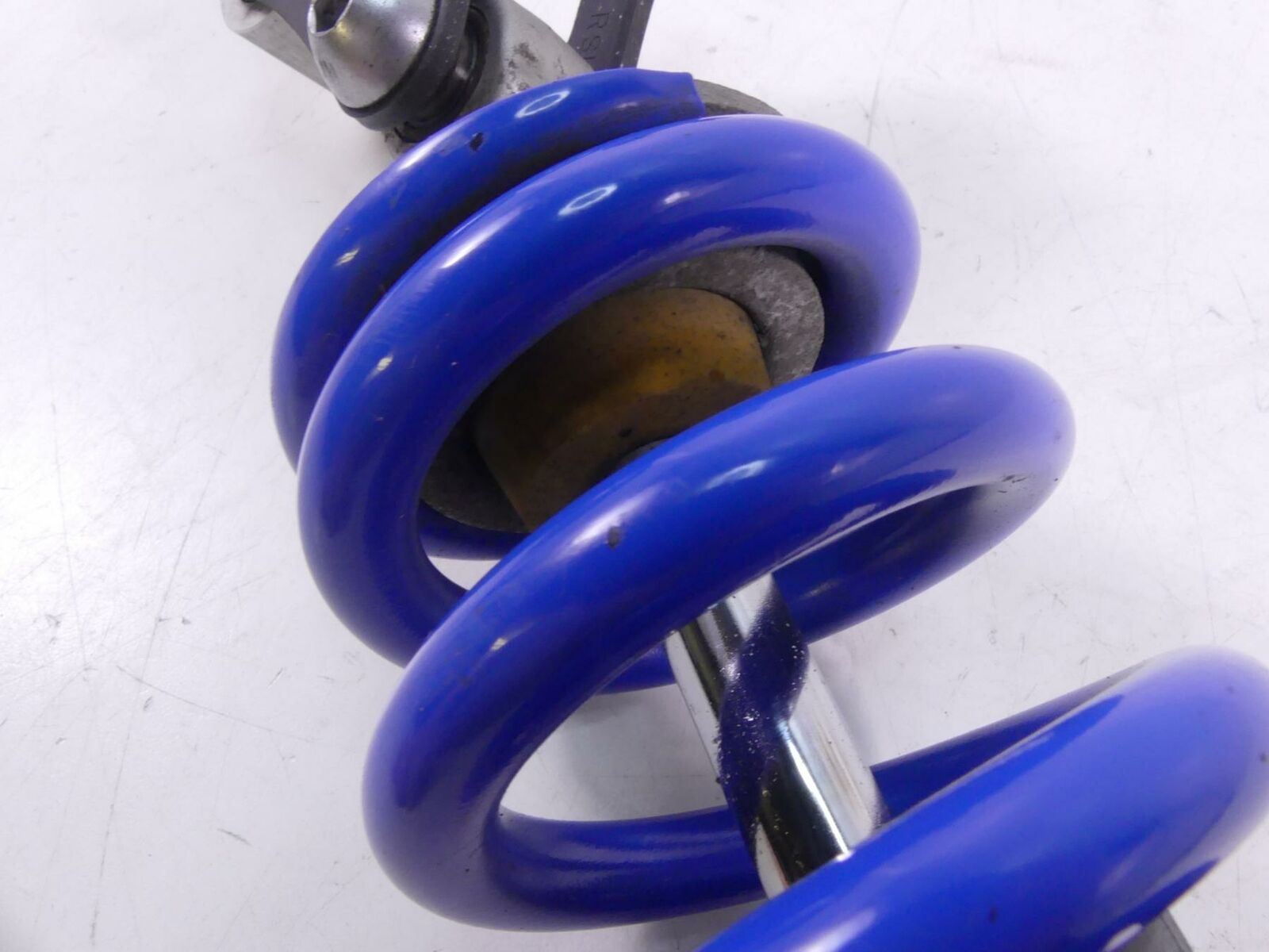 2009 Triumph Street Triple 675R Kyb Rear Shock Suspension + Links -Read T2053195 {{ shop.shopifyCountryName }} - Mototech271