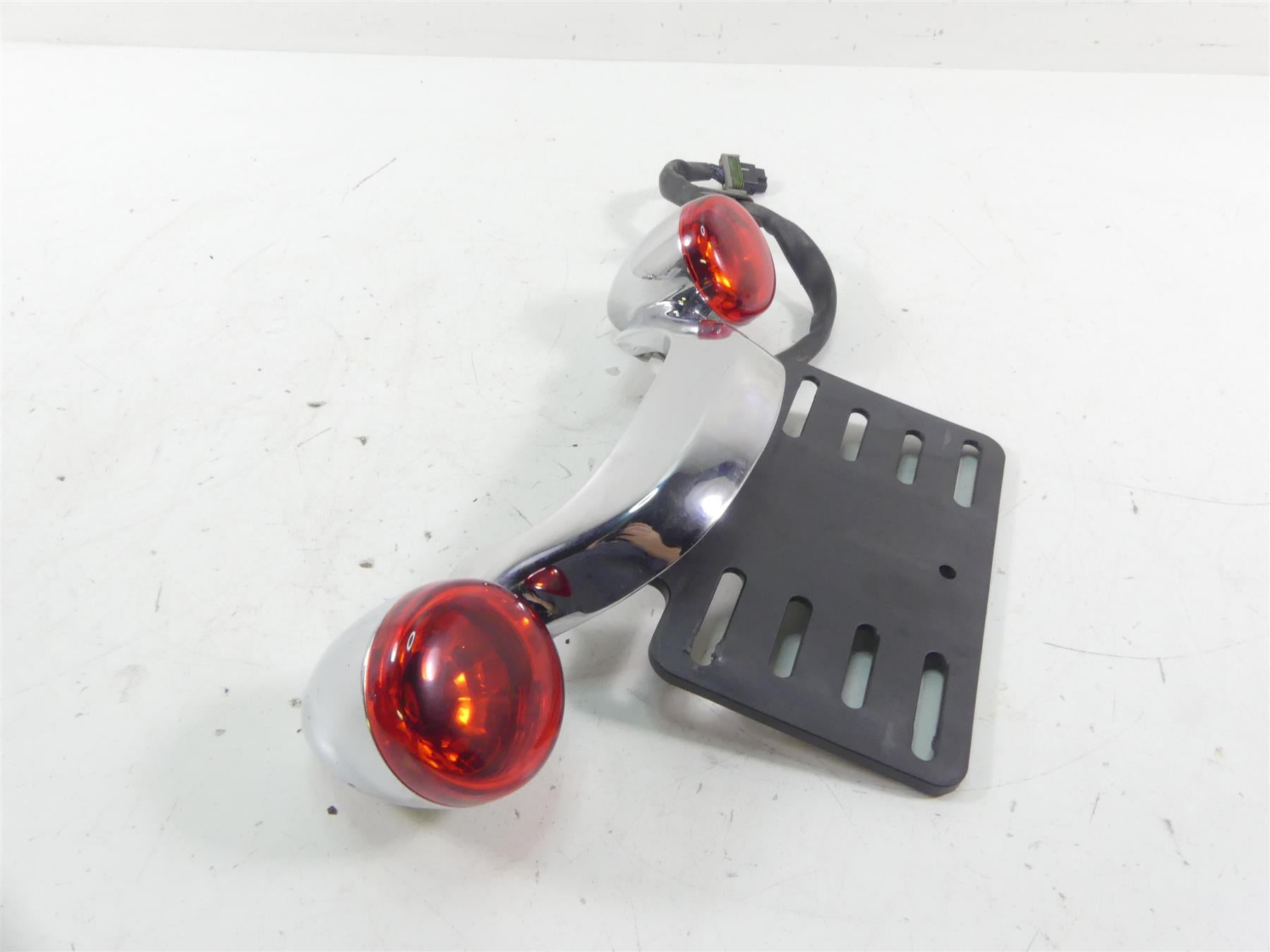2013 Harley Touring FLHX Street Glide Rear Turn Signal Plate Holder Set 73314-10 {{ shop.shopifyCountryName }} - Mototech271