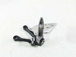 2024 Kawasaki ZX6R ZX636 Ninja Left Foot Peg + Mount & Guard 35063-0160-18R | Mototech271