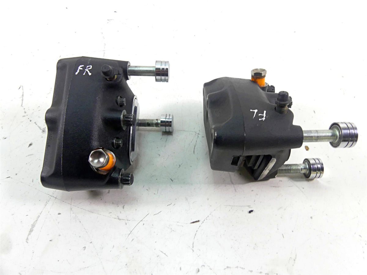 2002 Harley Touring FLHTC Electra Glide Front Brake Calipers 44023-00 44046-00 {{ shop.shopifyCountryName }} - Mototech271